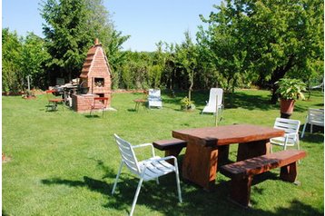 Ungheria Privát Fertőd, Esterno